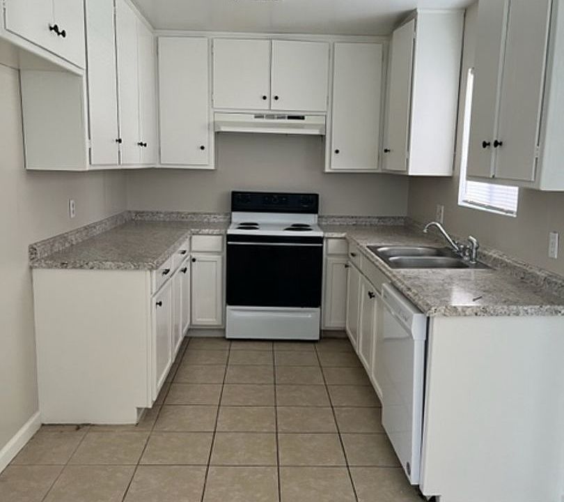 1st image of 1727 Blanche St APT A