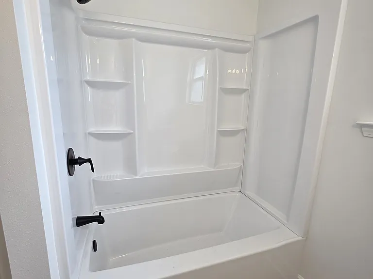 517 Gassen St #1 — Photo 4