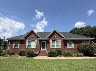 1303 5th Ave, Lawrenceburg, TN 38464