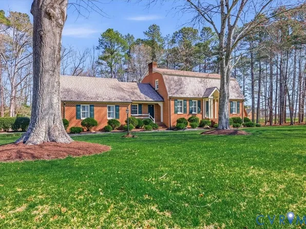 37023 Old Wakefield Rd, Wakefield, VA 23888