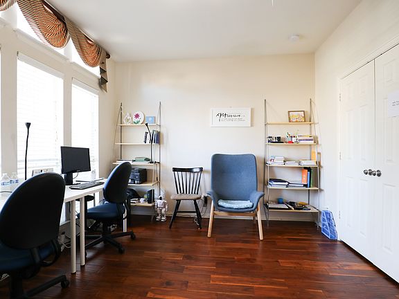 3rd image of 4105 Marbella Dr
