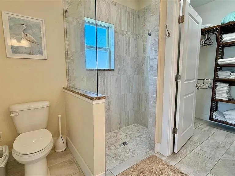 8 Moody Dr — Photo 12