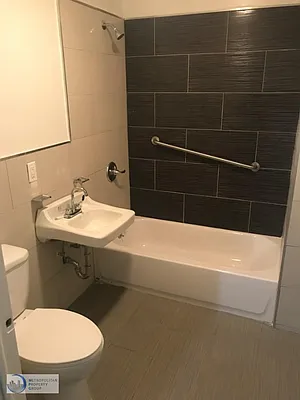 Rented by Metropolitan Property Group | media 5