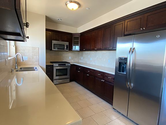 3rd image of 4376 Ethel Ave Unit 402