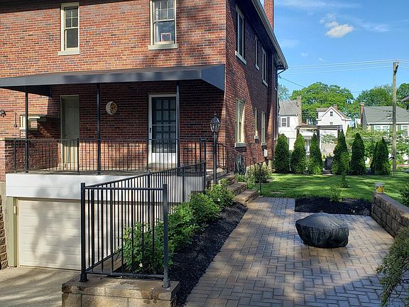 2nd image of 1326 Paxton Ave #1331