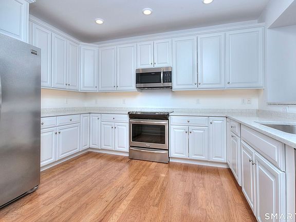 3rd image of 77 Sunset Lane #335