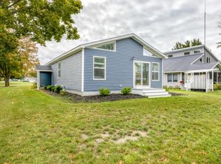6412 Terrie Dr, Caseville, MI 48725