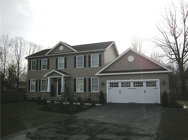 2nd image of 30 Shetland Cir