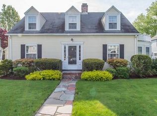 49 Whittier Rd, Needham, MA 02492