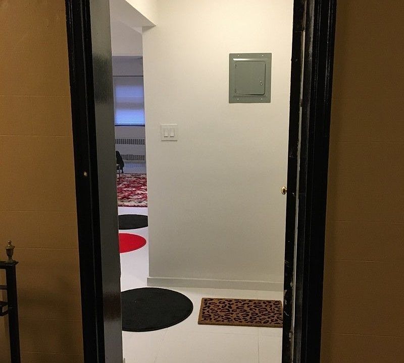 1st image of 8383 118th St APT 1H