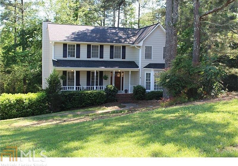 1st image of 450 Silver Pine Trl
