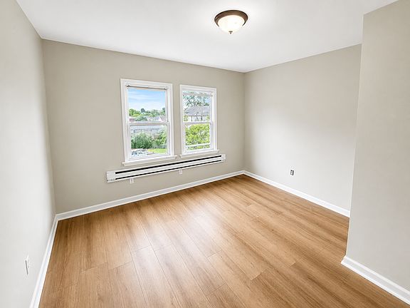 4th image of 205 Peshine Ave Floor 3