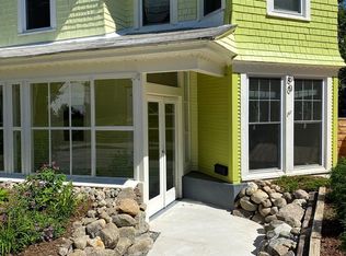80 Franklin Ave, Saranac Lake, NY 12983