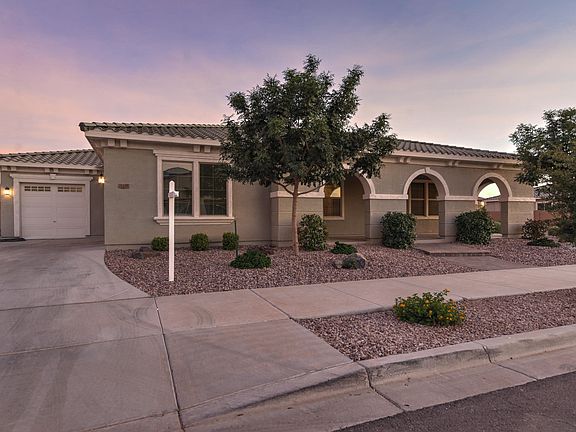 3rd image of 21397 E Sunset Dr