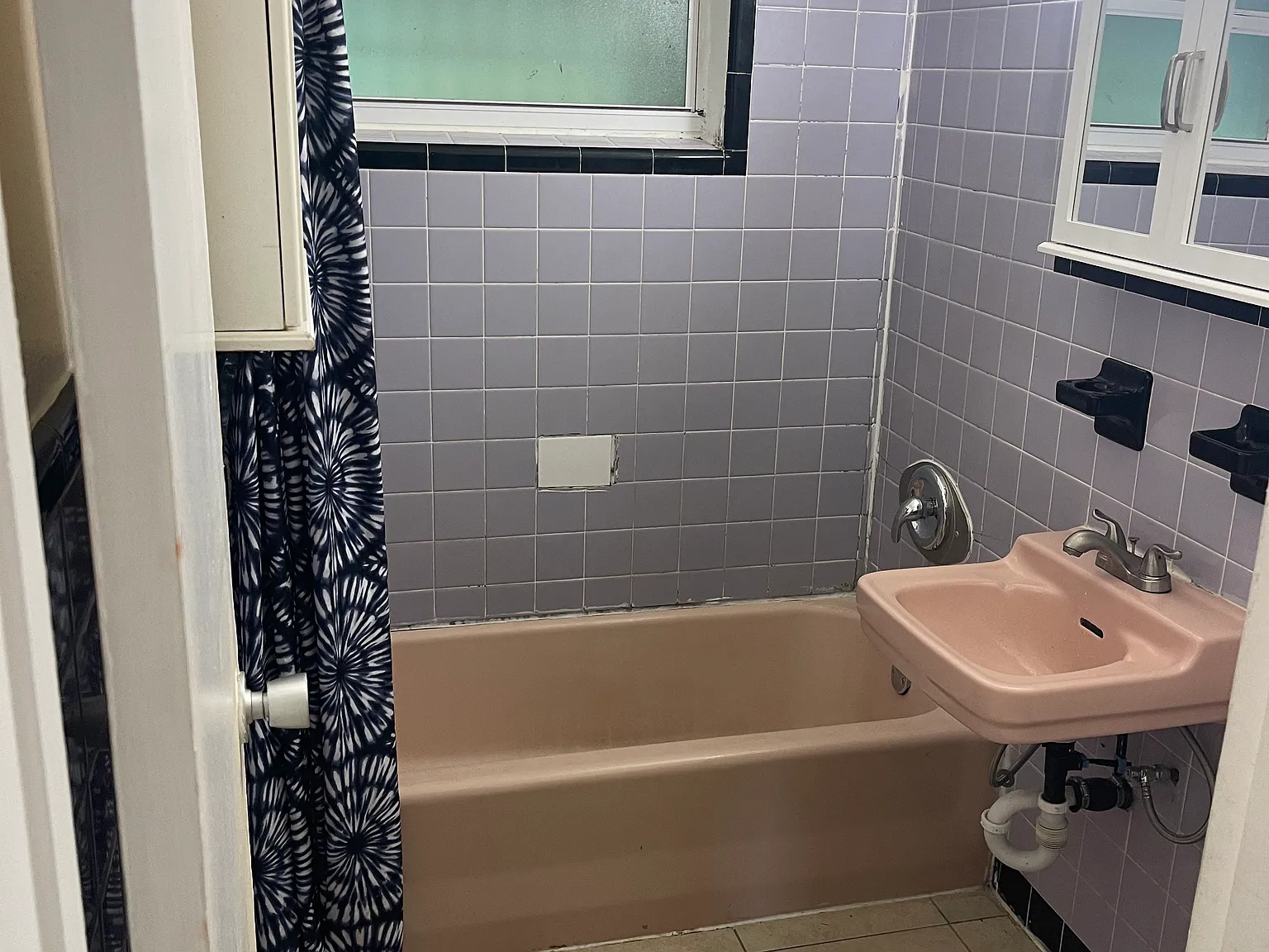 3 bed, 1150 sqft, $1,600 — Photo 2
