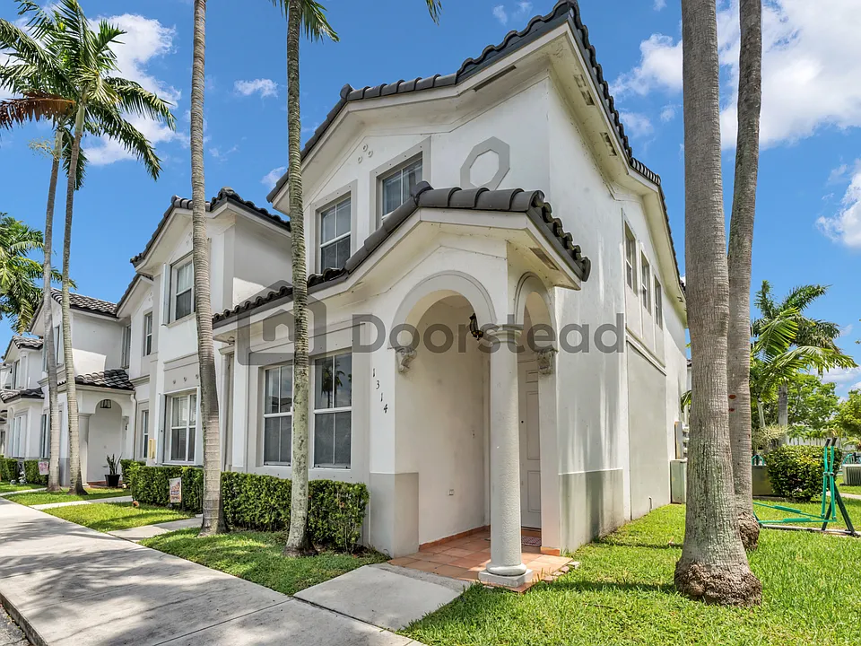 5610 NW 107th Ave #1314