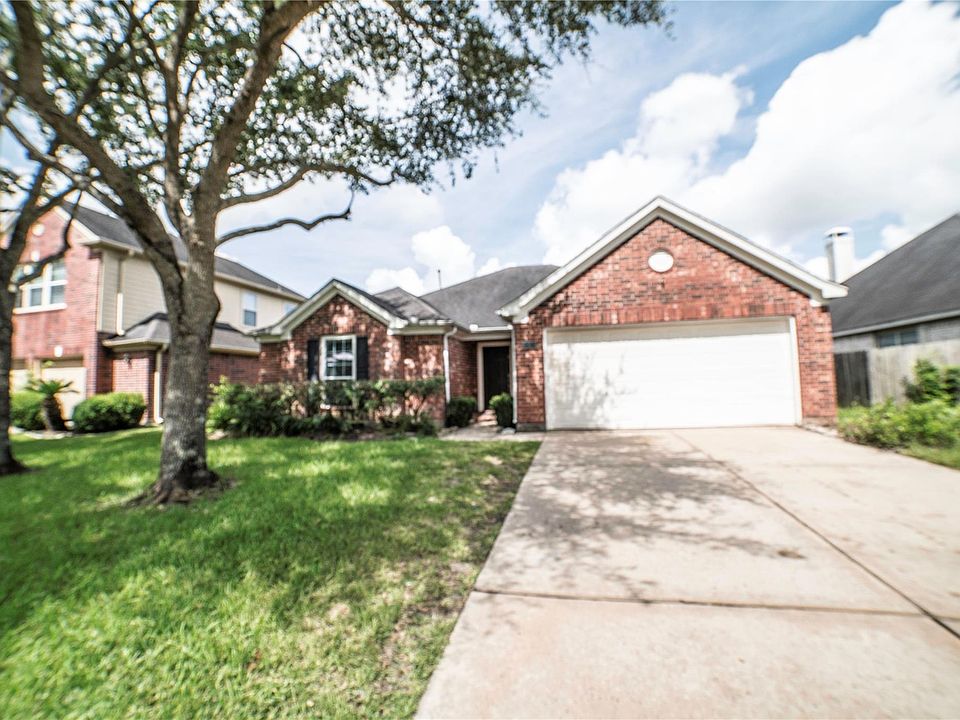 1st image of 2323 Barton River Ct