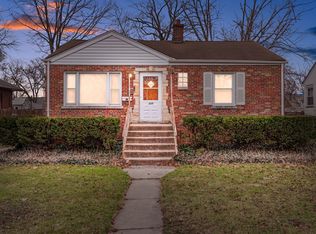 205 S Addison St, Bensenville, IL 60106