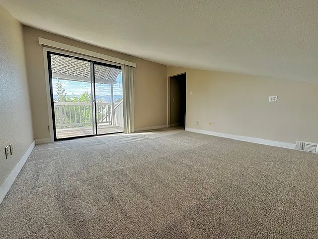 1780 Balboa Dr — Photo 10