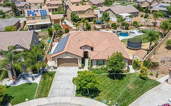 3rd image of 28659 Acanthus Ct