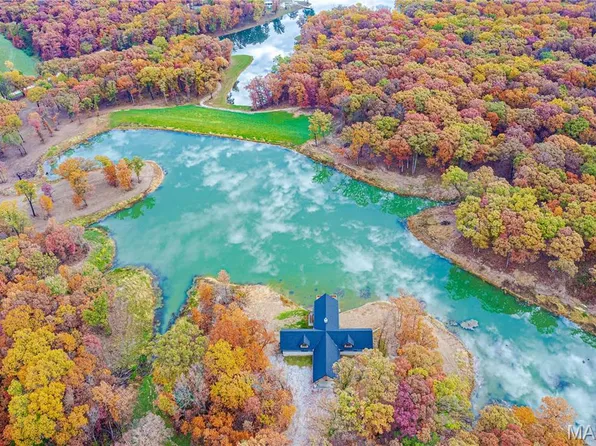 23252 Jupiter Ave, Macon, MO 63552