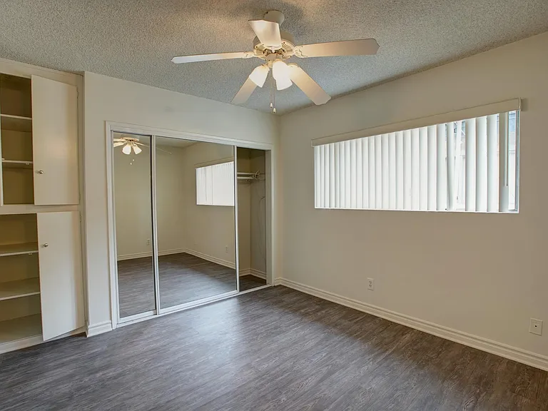 Cornerstone Apartments — Photo 12