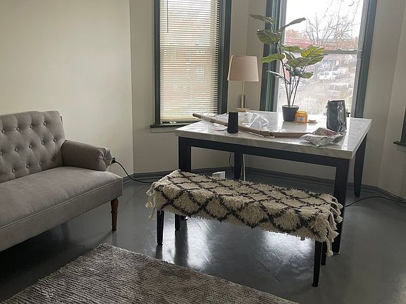 4th image of 4259 W Kamerling Ave APT 2