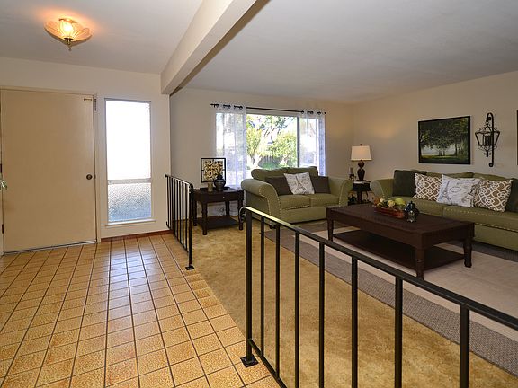 5th image of 5274 Blackbird Dr