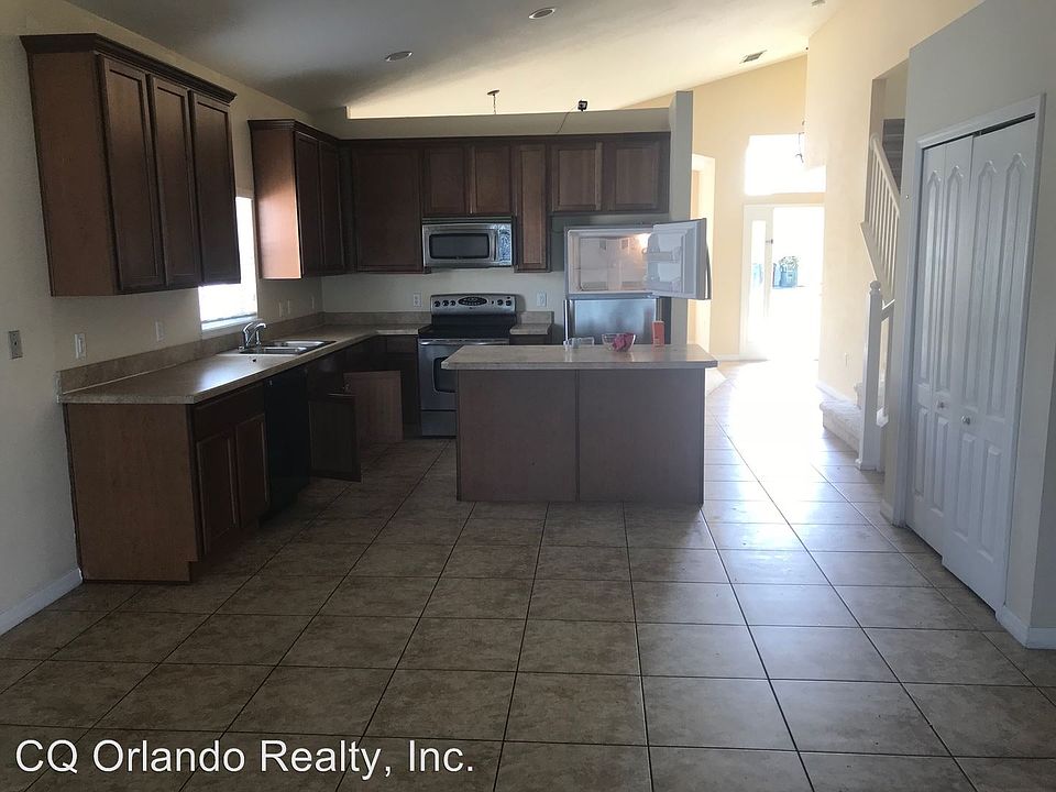 2nd image of 2100 Senate Ave