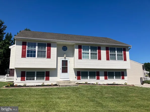 21 Box Cir, Baltimore, MD 21221