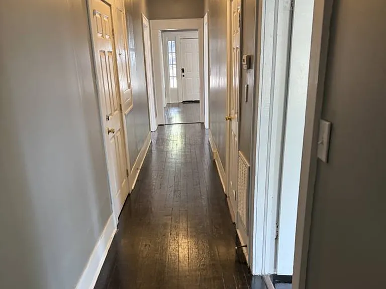 919 Inverness Ave — Photo 3
