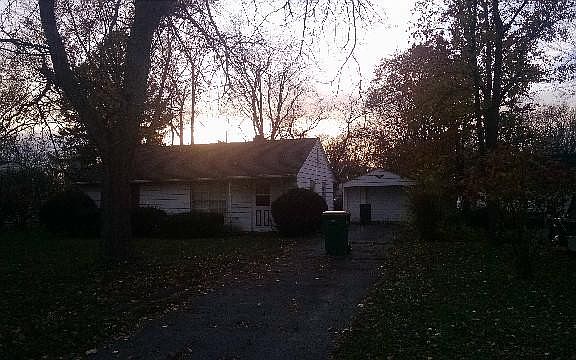 2nd image of 8312 Ellsworth Ct