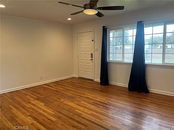 2nd image of 1020 W 24th St