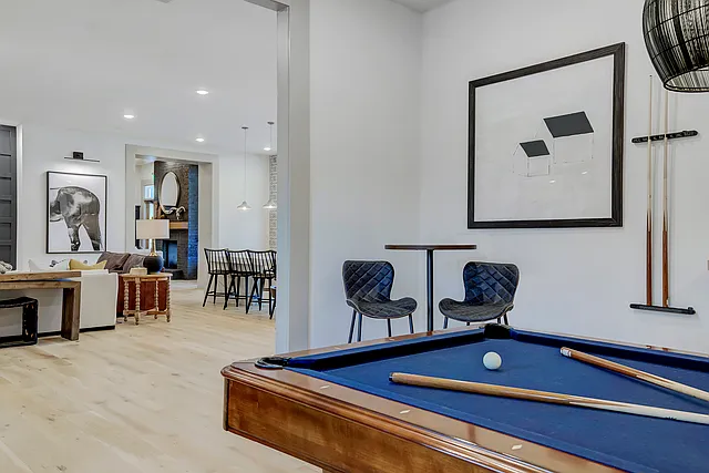 The Darby Apartments — Photo 10