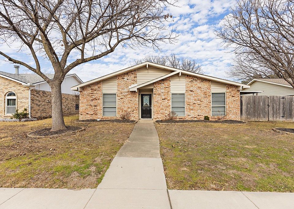 1st image of 5093 Roberts Dr