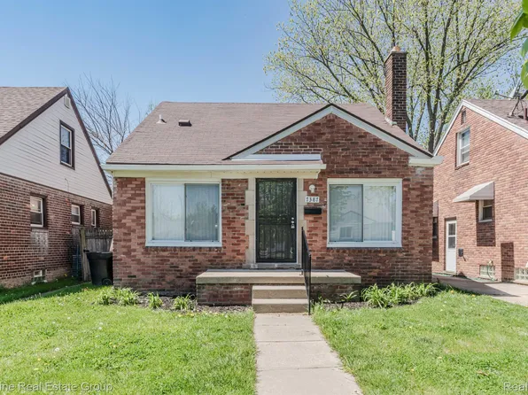 7387 Patton St, Detroit, MI 48228