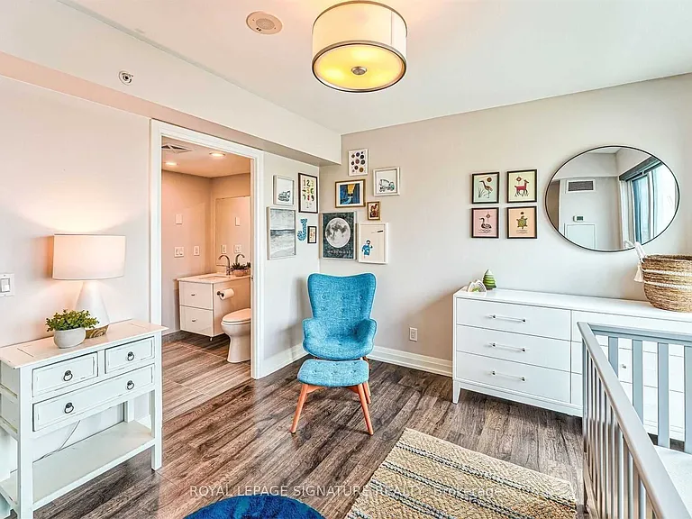 565 Wilson Ave #1209W — Photo 17
