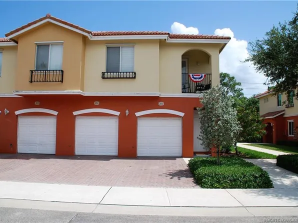 51 SE Sedona Cir APT 104, Stuart, FL 34994