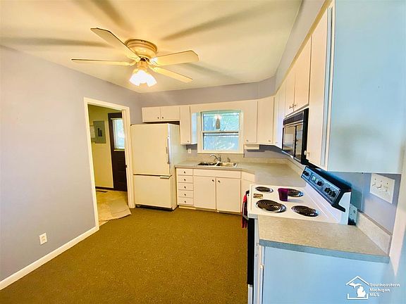 4th image of 7714 Glenfield Dr