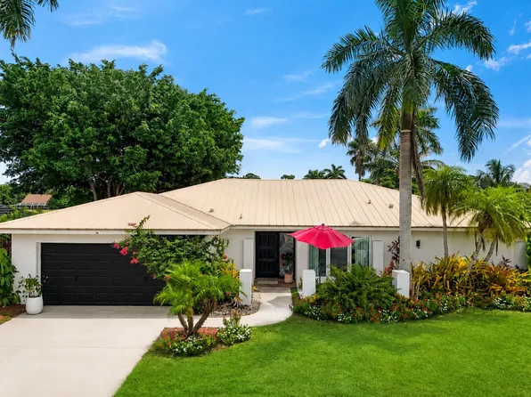 391 Torrey Pines Point, Naples, FL 34113