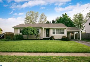 19 Joans Ln, Berlin, NJ 08009