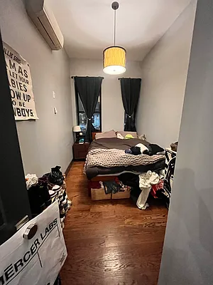 Rented by Nooklyn NYC LLC | media 44