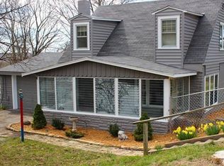116 S Claremont Ave, Sugar Creek, MO 64054
