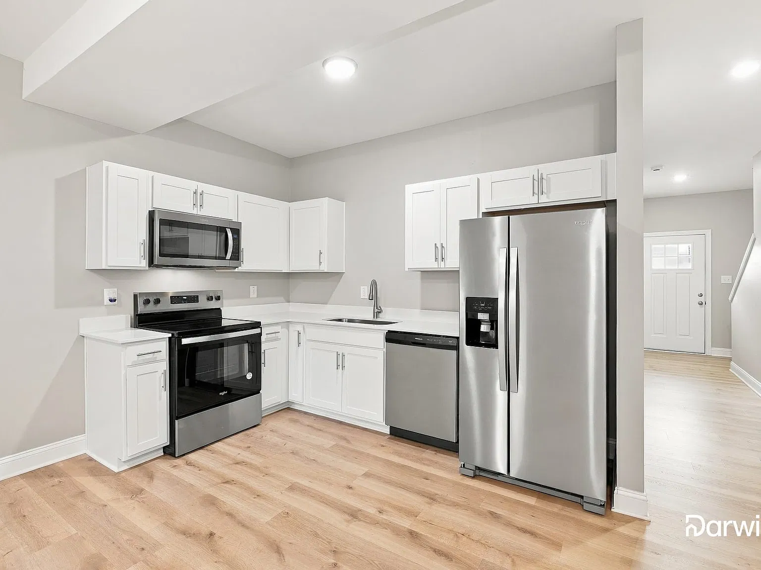 2 bed, 2.5 bath, 1550 sqft, $1,140 — Photo 4