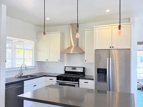 1406 Garden St #12, Santa Barbara, CA 93101