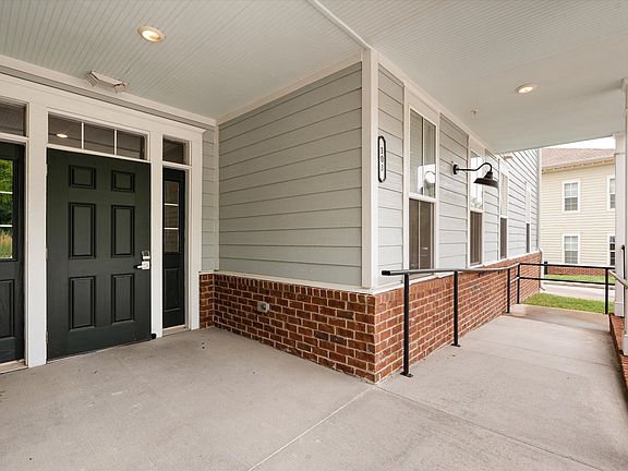 4th image of 3115 Patcham Dr #103