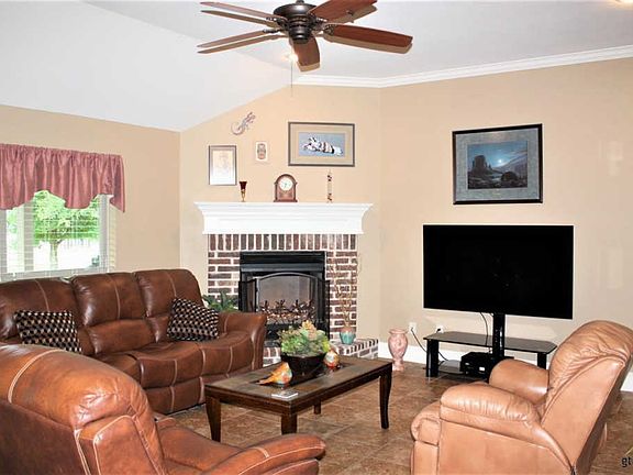 4th image of 11170 Water Oak Dr