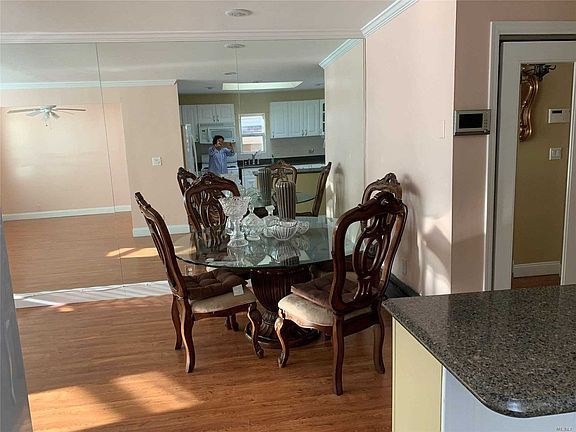 5th image of 2333 91st St