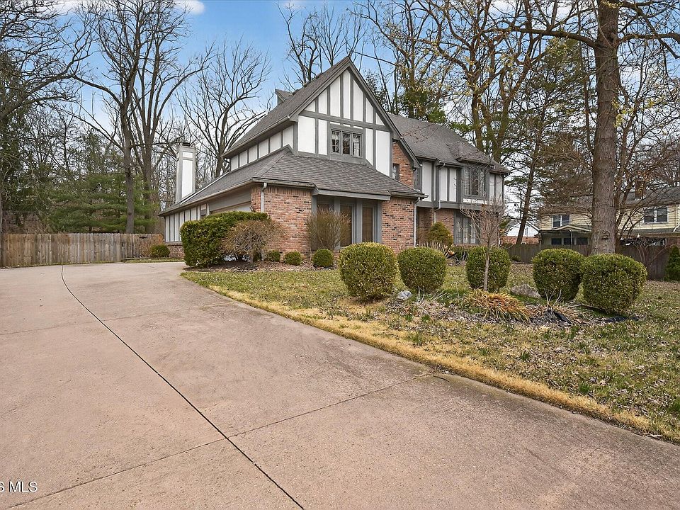 4504 Sulgrave Dr, Toledo, OH 43623 | Zillow