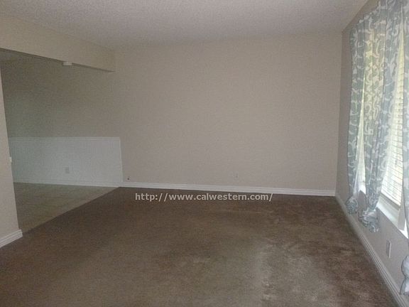 4th image of 5394 Palm Grove Ct